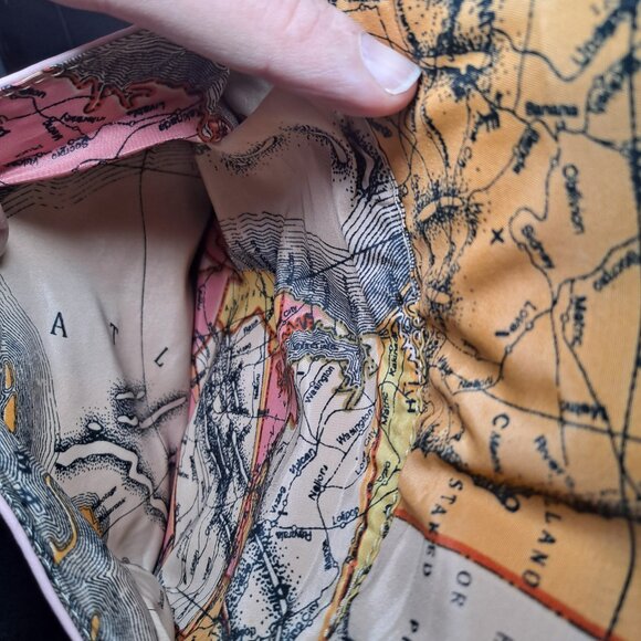 Sharif pink leather crossbody bag with silver-tone hardware - Picture 12 of 16